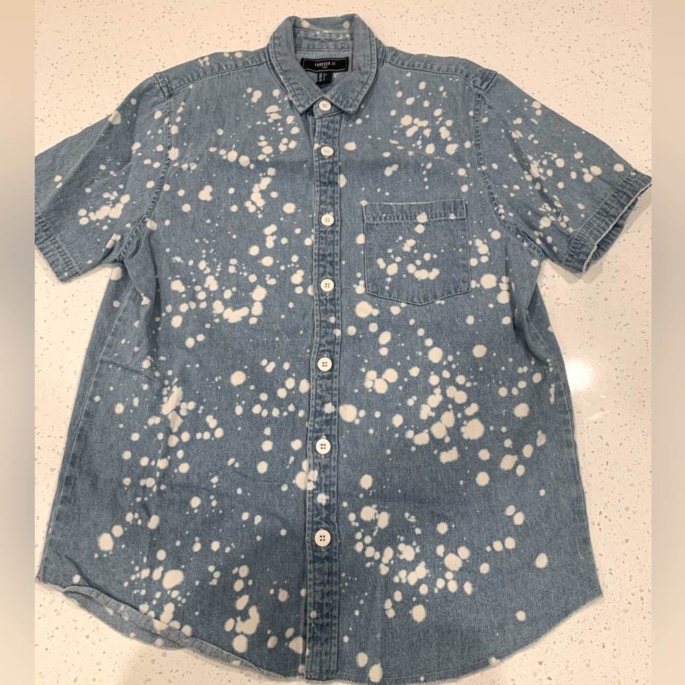 Forever 21 Men- Men's Oversized Short Sleeve Button-Down: